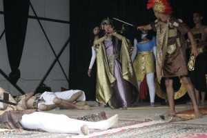 وزير الثقافة ومحافظ الغربية يكافحان الفساد بالمحلة 7